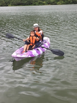1 Person Sit on Top Kayak 2.7m Length LLDPE/HDPE Material Ideal for Fishing