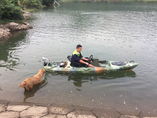 395*92*35cm Single Fishing Kayak Woowave Design With Pedal Drive and Electric Motor